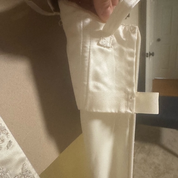 Christine’s Wedding dress on Bling Empire - Picture 9 of 13